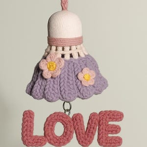 Llavero de volante con letras de crochet personalizado: regalo de bádminton hecho a mano con texto personalizado