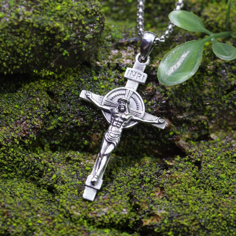 Crucifix Necklace: 925 Sterling Silver Double Sided Jesus Cross Pendant ...