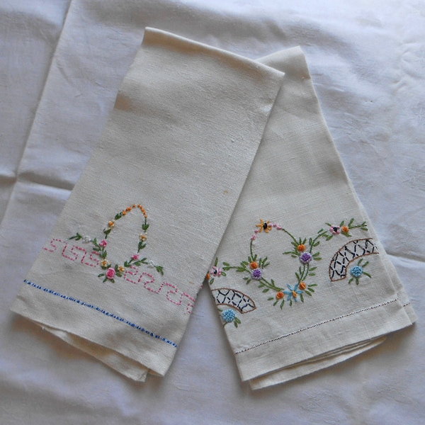 2 Arts & Crafts LINEN TEA TOWELS Slow Stitched Flower Garlands Bullion Stitches French Knots Kitchen or Powder Room Pretty 1930s Embroidery