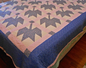 Maple Leaf or Tulip Quilt Pink & Blue Hand Pieced Unused Farmhouse Bed Cover D Q