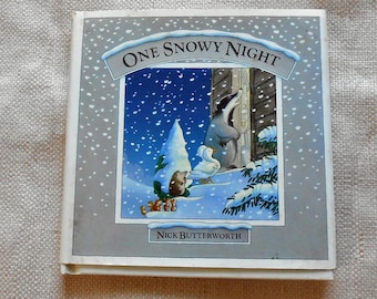 One Snowy Night Mini Book HCDJ Animal Characters Friendly Tale Nick Butterworth Author & Artist