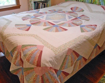 Fan Quilt Solid & Flower Prints Hand Crafted Designs Vintage Q or K