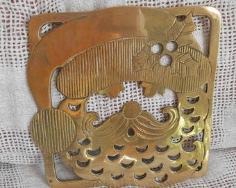Brass Santa Trivet Detailed Face & Beard Solid Metal Holiday Table Protector Decor Footed