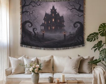 Tapiz de pared y tela de arte gótico de Mansión Embrujada: decoración vintage tejida de primera calidad para interiores de estética oscura.