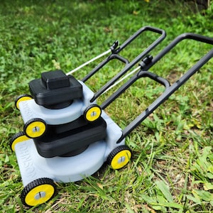 Mini 1/6th Scale Lawn Mower With Pull Start and Rolling Wheels