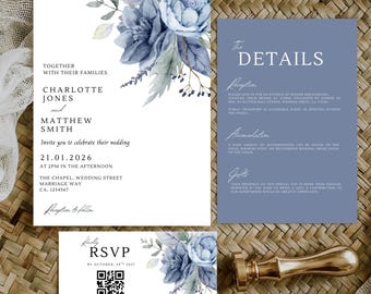 Puede incluir: Un conjunto de invitaciones de boda que incluye una tarjeta de invitación blanca, una tarjeta de detalles azul y una tarjeta RSVP blanca con un código QR. Cada tarjeta tiene ilustraciones florales azules en acuarela. Un sello de cera dorado.