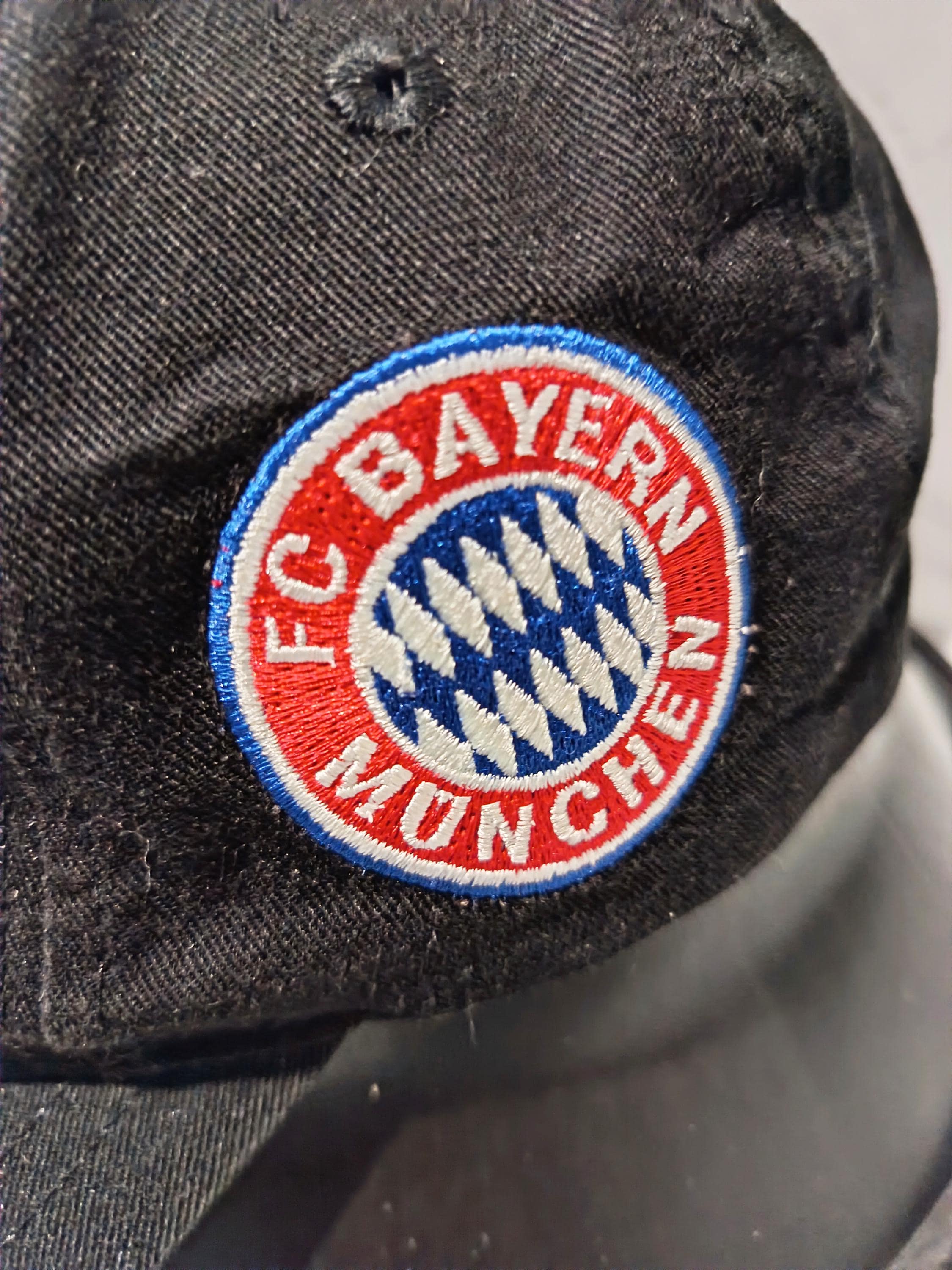 Casquette De Baseball Vintage FC Bayern Munich - Rouge - Taille Unique Réglable - Neuf Sans étiquette