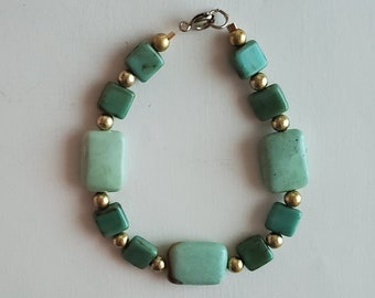 Seafoam Green Bracelet - Green Stone Glass  - Green and Gold - Green Beaded Bracelet