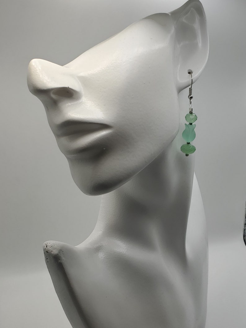 Handmade Green Tulip Earrings Vintage Beads Green and Silver image 4