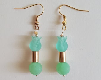 Green Tulip Earrings - Green and Gold - Spring - Pastel