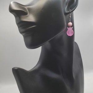 Handmade Pink Tulip Earrings Vintage Beads Pink and Silver image 4