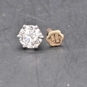 Solitaire diamond labret flat back, F-VVS1 lab grown diamond nose piercing flat back, ear piercing internally treaded ear labret helix conch