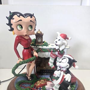 Vintage BETTY BOOP &quot;Holiday Hearth&quot; Light-Up Collector Figurine Danbury Mint