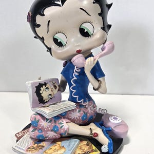 RARE Vintage BETTY BOOP &quot;Talk of the Town&quot; Collector Figurine by Danbury Mint