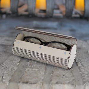 Wooden Glasses Case Digital Model for Laser Cutting – 3mm, 4mm, and 1/8 Inch Material – SVG DXF dwg pdf CDR – Instant Download with Manual
