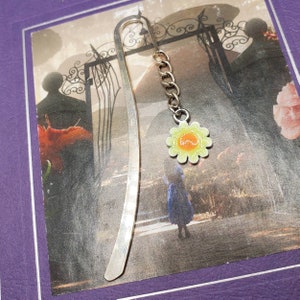 Yellow Daisy Bookmark