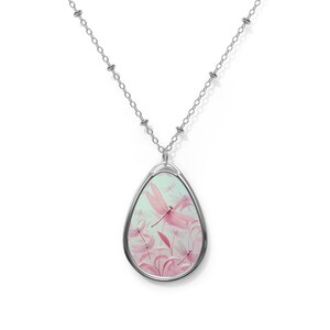 Floral Oval Necklace: Bohemian Style Layering Piece