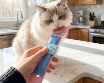 2PCS Cat Treat Spoon Squeeze with Can Opener, Cat Strip Feeder Spoon, Cat Treat Dispenser for Licky Treats Wet Food, Feeding Spoon for Churu