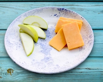 Blue & White Shallow Stoneware Pottery Platter with a Soft Leaf Design/Stoneware Pottery Cheese or Fruit Party Plate