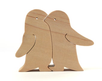 Wood Penguin Decoration, Penguin Cake Topper, Wooden Penguin Pair, Simple Wood Animals, Penguin Figurines, Maple