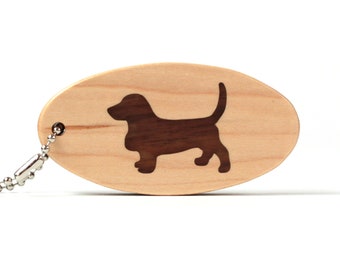 Basset Hound Key Chain, Scroll Saw Wood Dog Breed Key Ring, Hound Dog Key Holder, Pet Accessories, Walnut