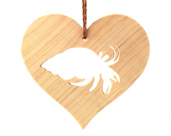 Hermit Crab Ornament, Wood Heart Shaped Exotic Pet Ornament, Christmas Crab, Christmas Pet Hermit Crab Decoration, Maple