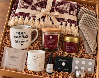 Autumn Cosy Gift Box with Chai Tea, Candle, Throw & Mug