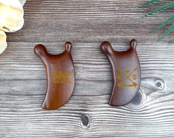 Gua Sha de caracol de sándalo personalizado para rostro, ojos y cabeza