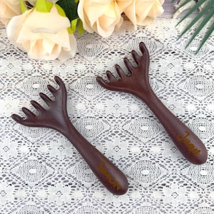 Personalized Sandalwood Scalp Massager Comb - 6-Claw Head Therapy Tool for Gua Sha, Acupressure, Relaxation & Natural Hair Care