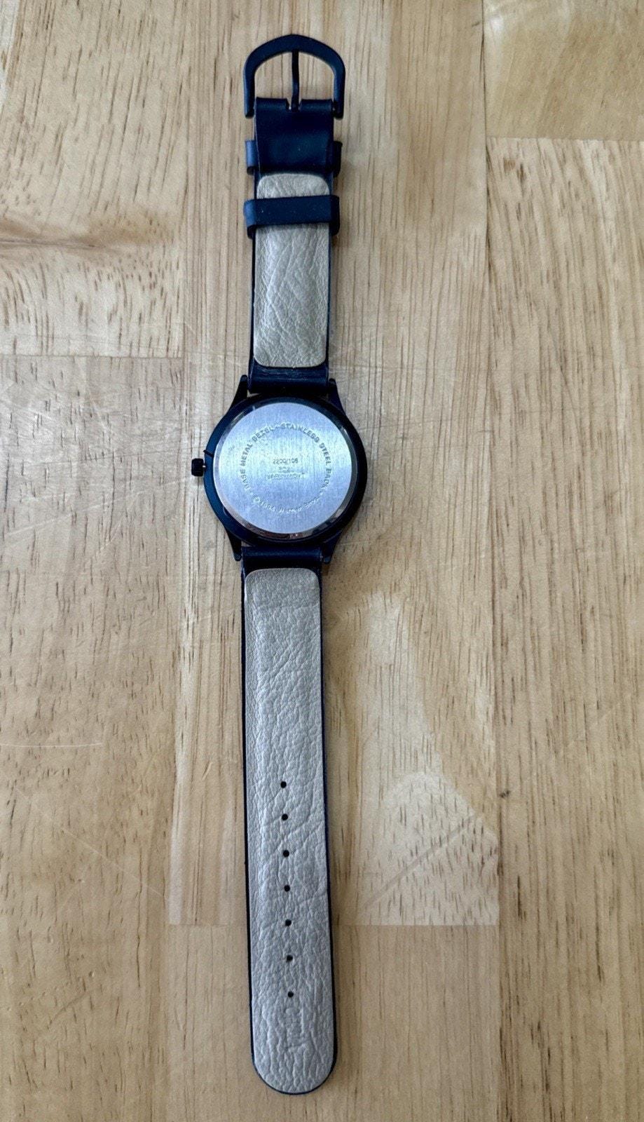 Armitron Taz Watch Men display picture 3