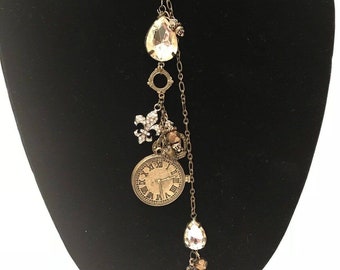 Vintage Style Gold Tone Victorian Charms Fleur de Lis Necklace Handmade NEW