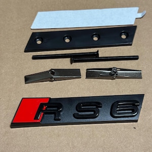 Audi RS6 Front Side Grille Badge Black