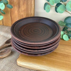 Set of 6 Smooth Clay Dinner Plates 24cm | Unglazed Earthenware Tableware | Minimalist Rustic Design | Handmade Versatile Dining Set