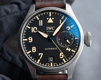 IWC Big Watch Heritage 7 Days Titan mit schwarzem Zifferblatt und Automatikwerk, 46,2 mm
