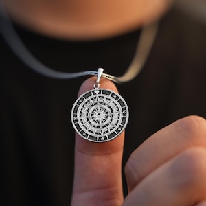 Customized Men&#39;s Compass Necklace, Engraved Husband Gift, Personalized Necklace for Men, Gift For Boyfriend, Travel Necklace, Gift for Him