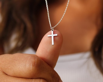 14K Solid Gold Dainty Cross Necklace,Tiny Cross Pendant,Cross Pendant Choker,Silver Cross Necklace,Religious Necklace for Women,Gift for Her