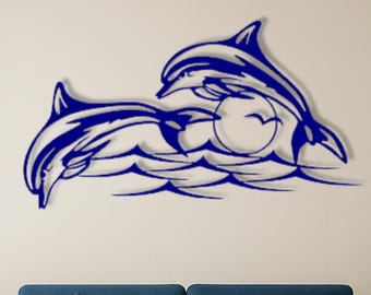 Arte de pared de metal con delfines hecho a mano, decoración de casa de playa costera