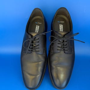 black dress shoes johnston murphy Carlson Cap Toe A polished cap toe Oxford that means business Johnston & Murphy Men's Conlin