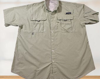 Columbia Super Bahama Green Plaid Button Down Shirt, Size Large, Omni-Shade, Short Sleeve, Vented