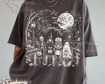 Camiseta vintage oscura de Halloween, temporada espeluznante, camiseta gráfica gótica vintage de Halloween, camiseta de otoño
