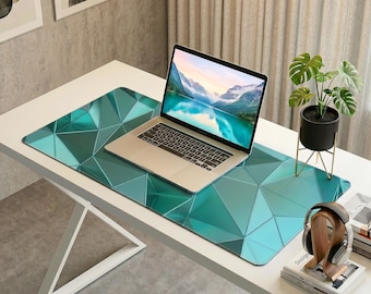 Geometrische bureaumat • Blauwgroene bureauonderlegger • Grote muismat • Glad neopreen oppervlak • Antislip gerecycled rubber • Moderne inrichting kantoorwerkruimte