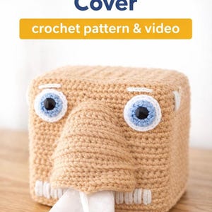 Zabawny wzór na szydełkową osłonkę na pudełko chusteczek i samouczek wideo (do pobrania w formacie PDF)