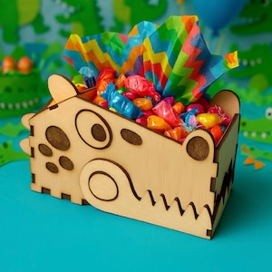 Wooden Crocodile Favor Boxes: Zoo Animal Party Supplies, Set of 4