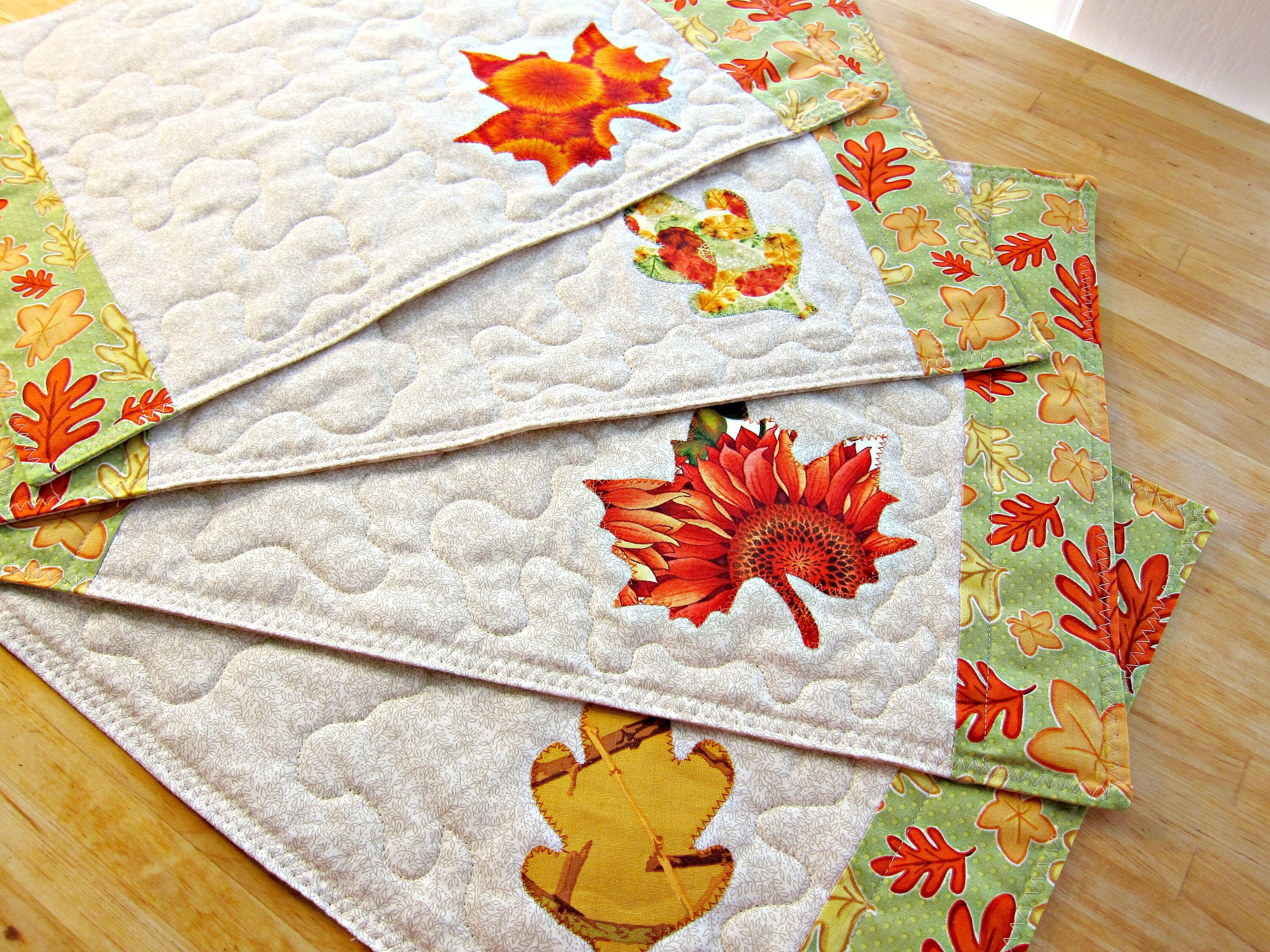 4 Quilted Placemats Autumn Placemats Fall Placemats Leaf Etsy