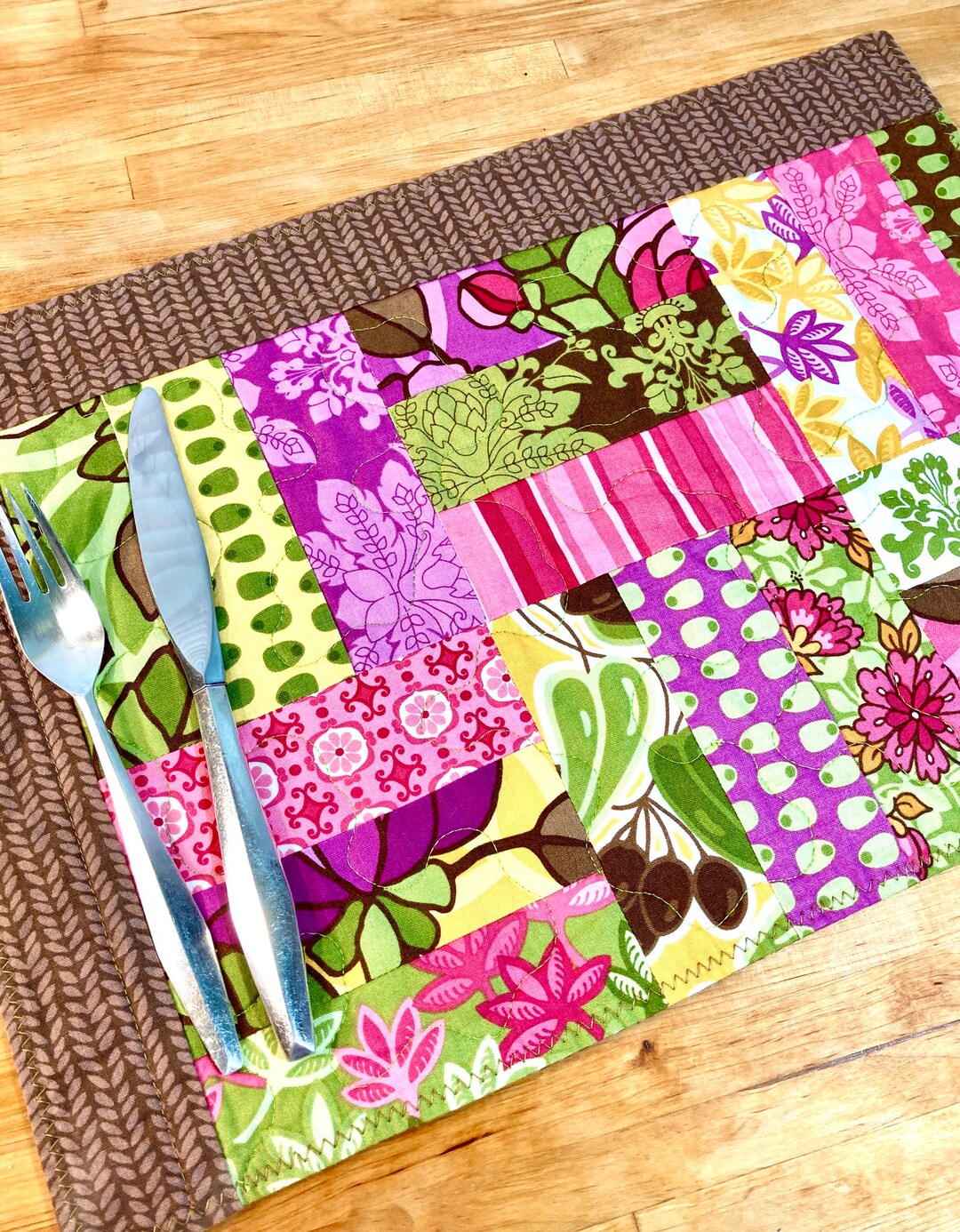 4 Quilted Placemats, Floral Placemats, Modern Placemats, Fabric