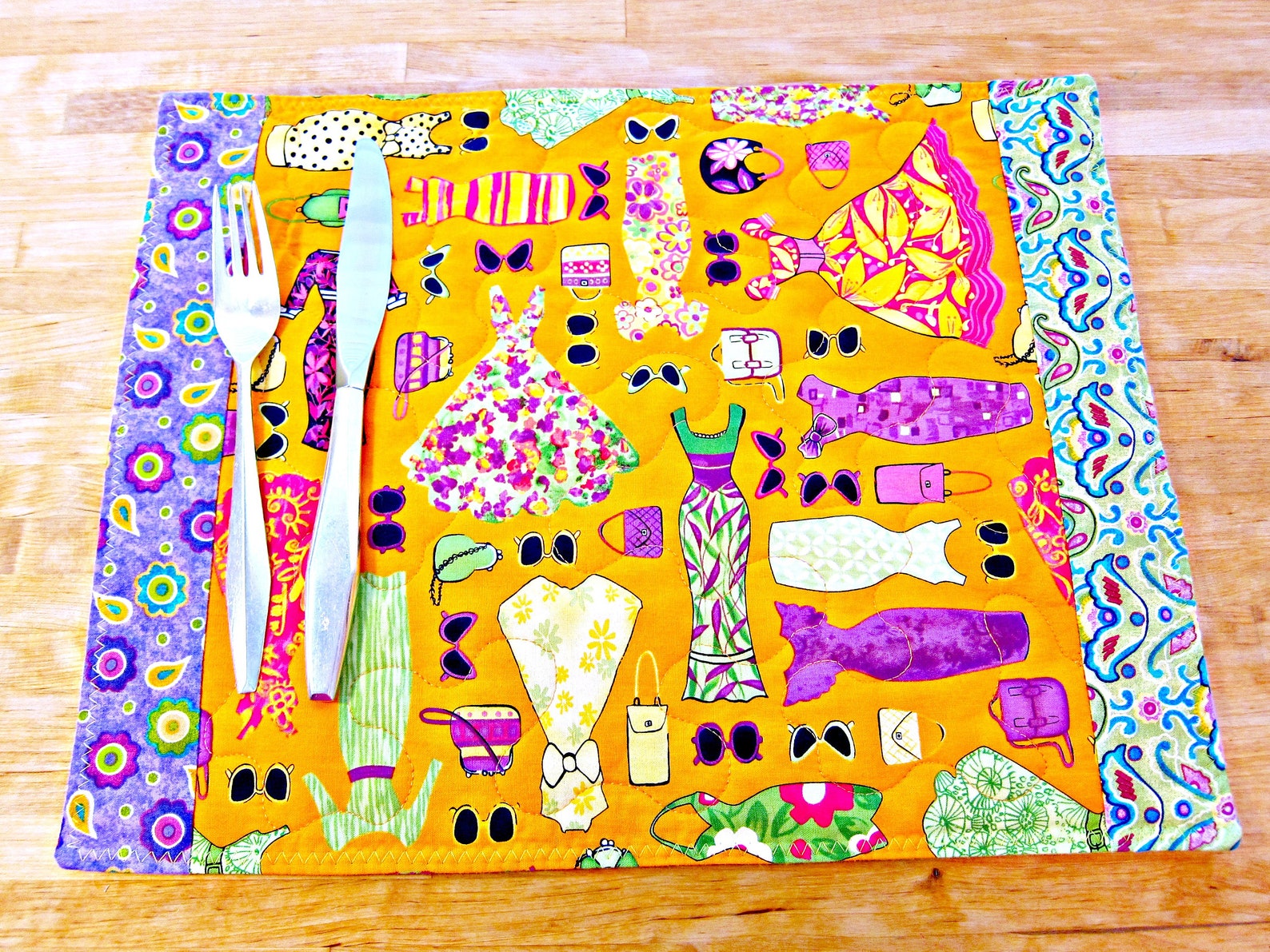 4 Quilted Placemats Fabric Placemats Fashionista Gift Etsy