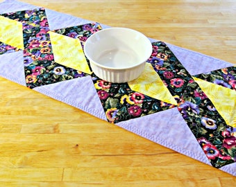 Quilted Table Runner: Purple Zig Zag Geometric Design