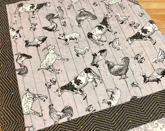 Quilted Table Runner, Farmhouse Runner, Table Topper, Cows , Black and White Runner, Farm Animals, Barnyard, Goats, Bunnies, Pig, Ducks