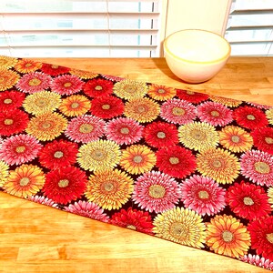 Quilted Table Runner: Retro 70s Floral Print, Mod Decor