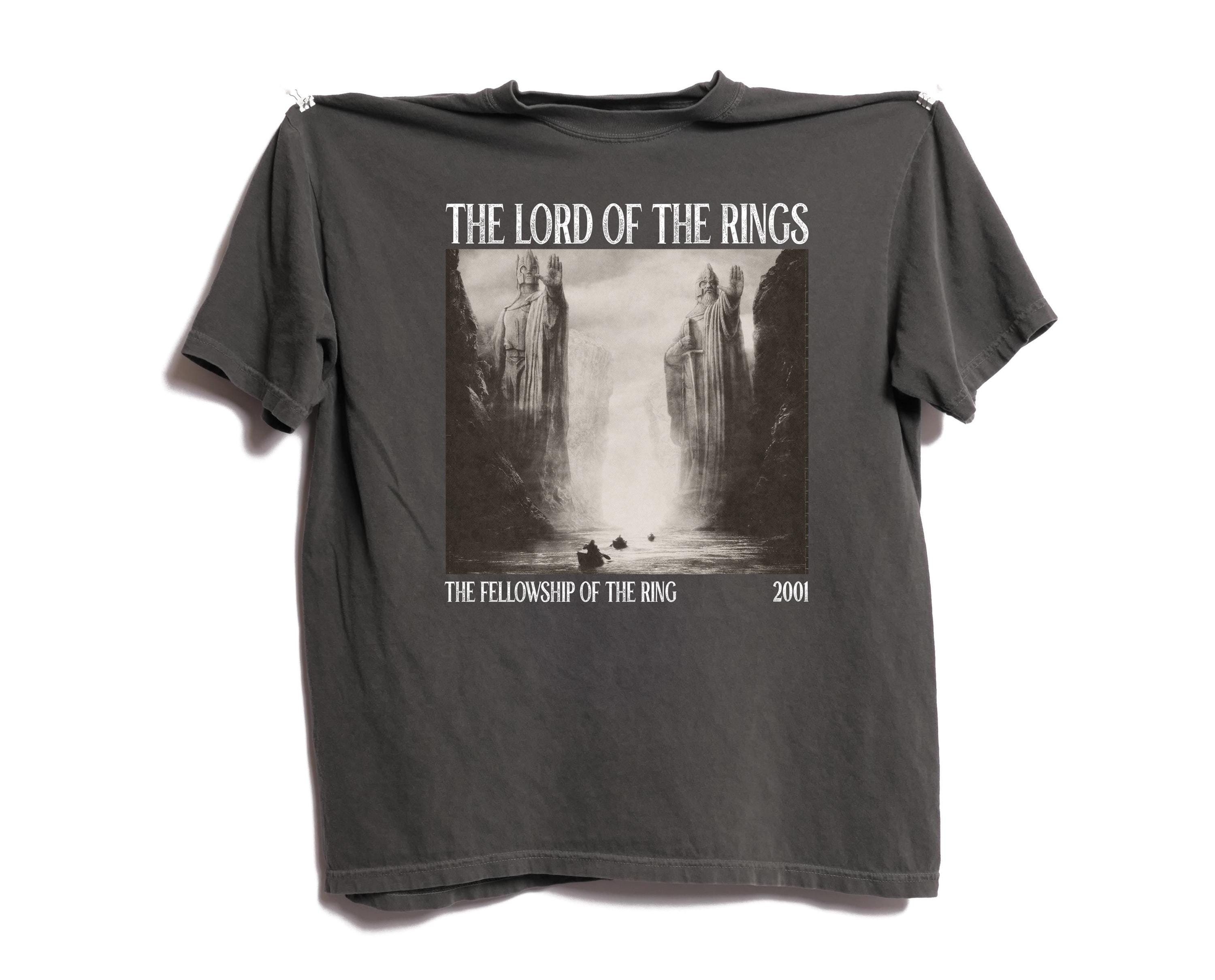 トップス 2001s Vintage The Lord of the Rings 2001 The Lord Of The Rings Fellowship Of The Ring Shirt – WyCo Vintage